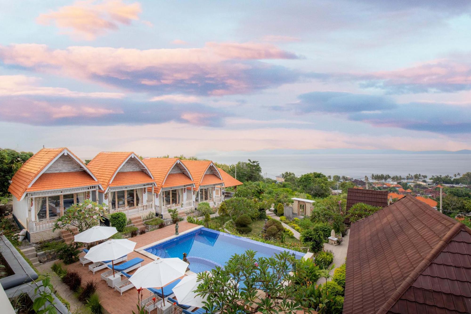 D'Arya Sea View Hotel Batununggul Ngoại thất bức ảnh